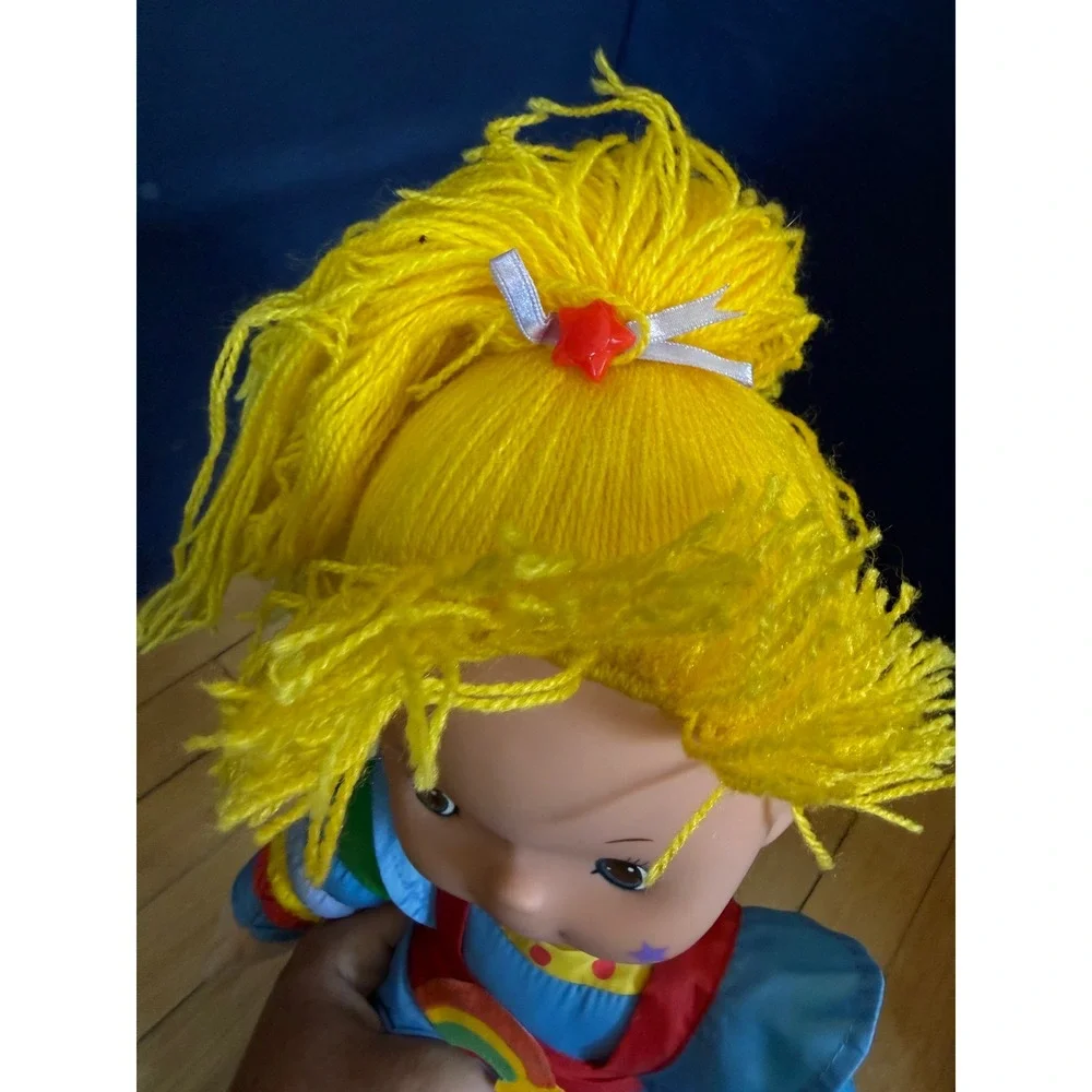 Rainbow Brite 19 Inch Plush Doll Hallmark Licensing Yellow Yarn Hair Vinyl Face